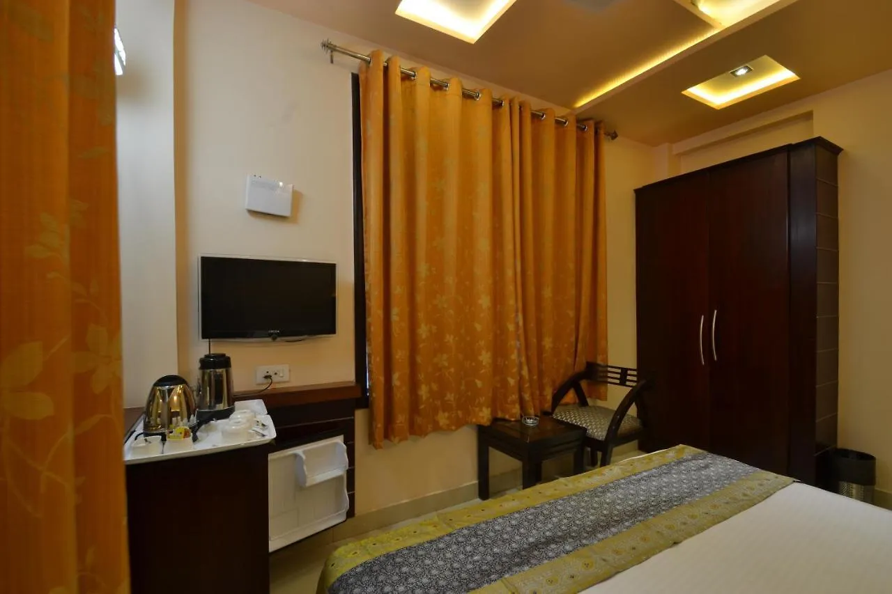 **  Hotel Central Residency Varanasi India